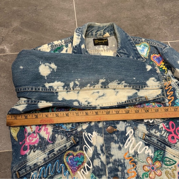 Wrangler denim jacket reworked painted bleached western cropped cut off jean - Picture 2 of 13